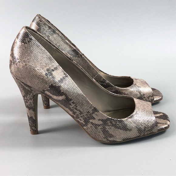 Apostrophe Desiree Women’s Peep Toe Pump Heels Size 8.5M - Picture 6 of 10